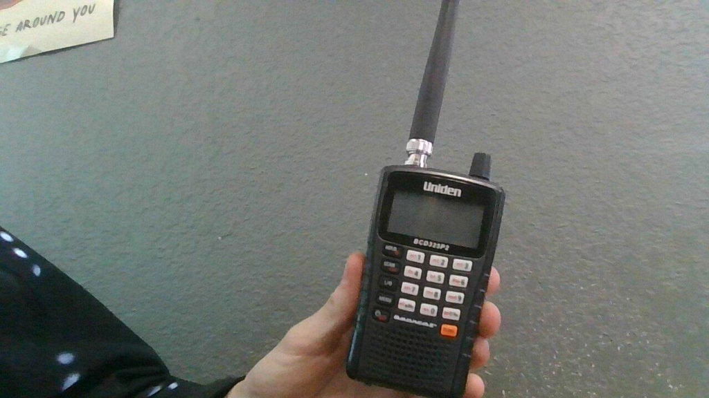Uniden BCD325P2 scanner radio portable numérique