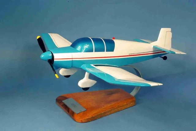 Jodel D112 maquette bois 1/20 socle acacia 45 cm