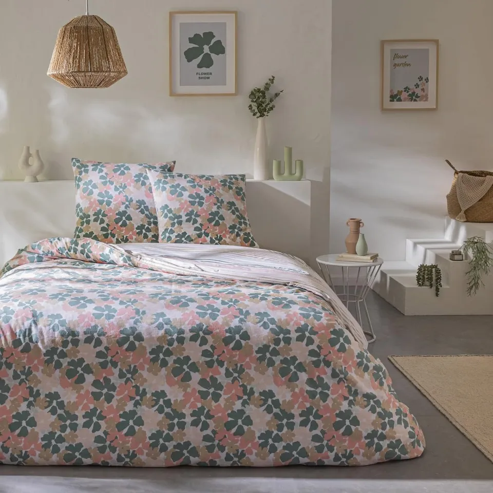 LEVASSEUR Linge de lit Madere parure coton 240x220 fleurie 57 fils