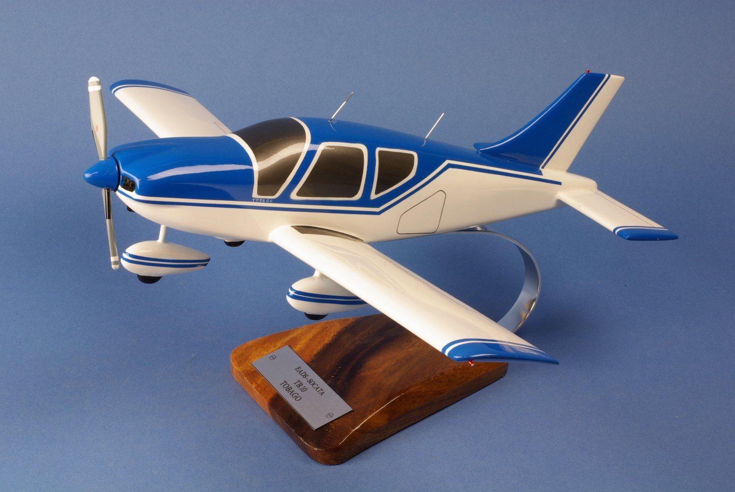 La Boutique du Pilote TB 10 Tobago Blue maquette avion bois 1/22
