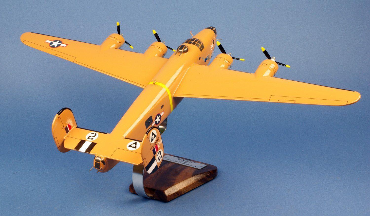 La Boutique du Pilote B-24D Liberator maquette bois 1/55