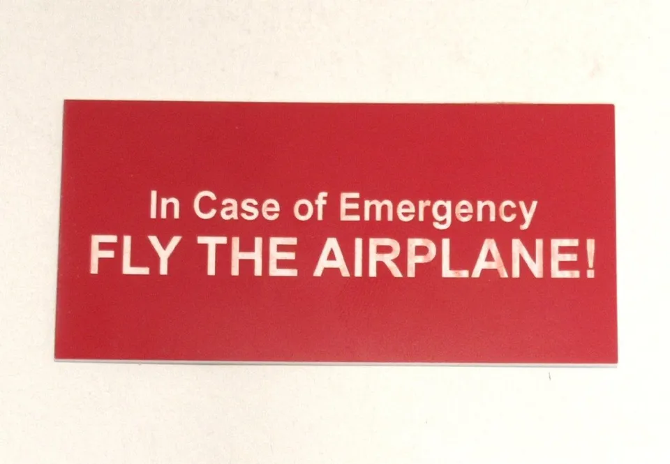 La Boutique du Pilote In Case of Emergency panneau cockpit