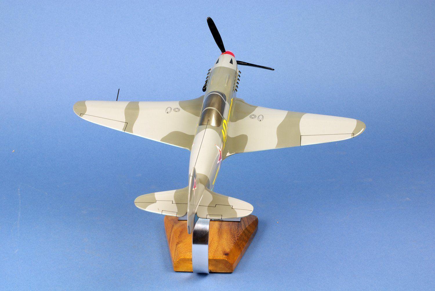 La Boutique du Pilote Yak 3 Normandie Niemen maquette bois 1/24