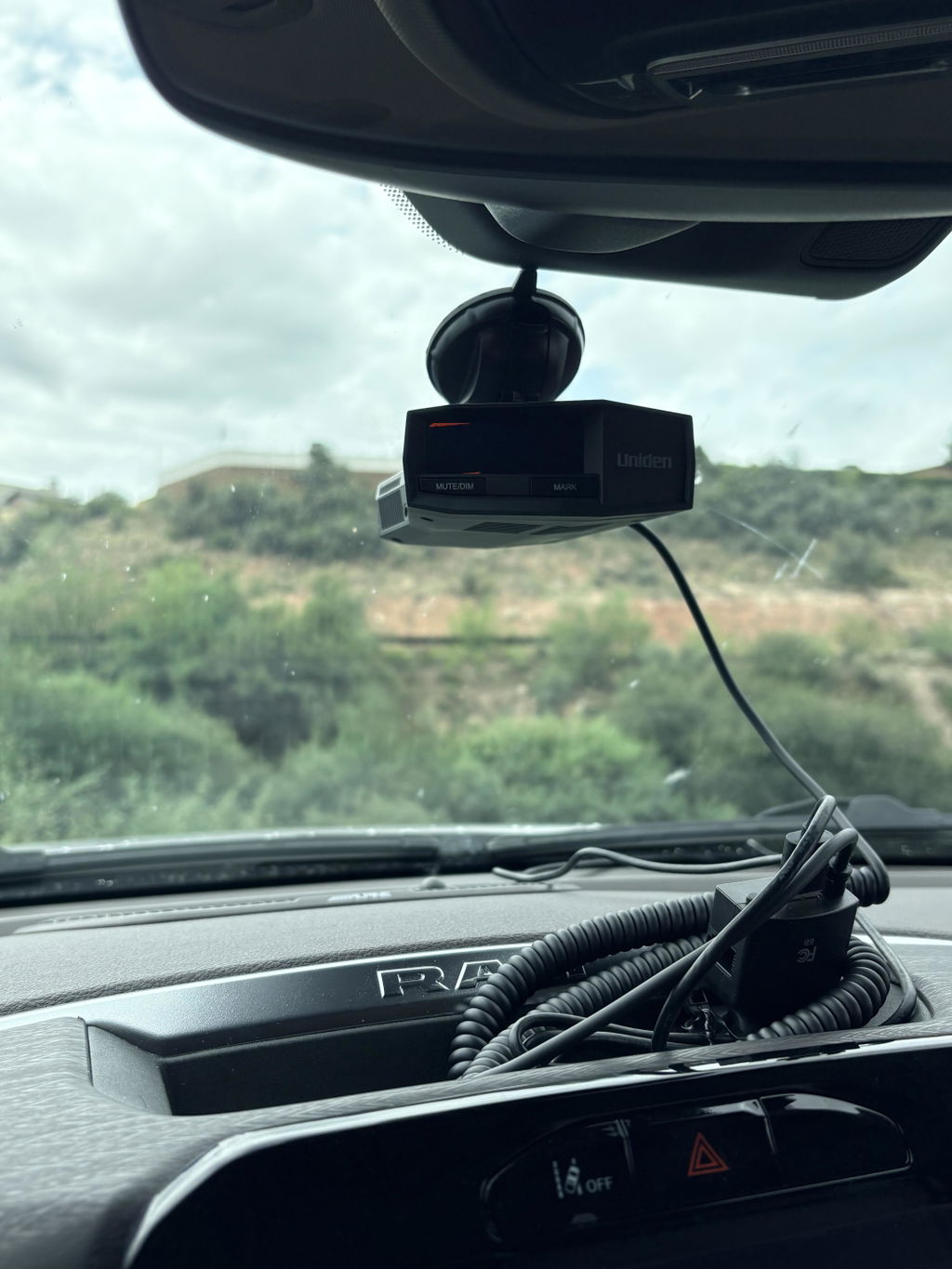 Uniden R8w détecteur radar voiture Bluetooth WiFi