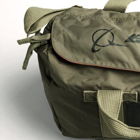 La Boutique du Pilote sac de vol Boeing kaki nylon 44 cm
