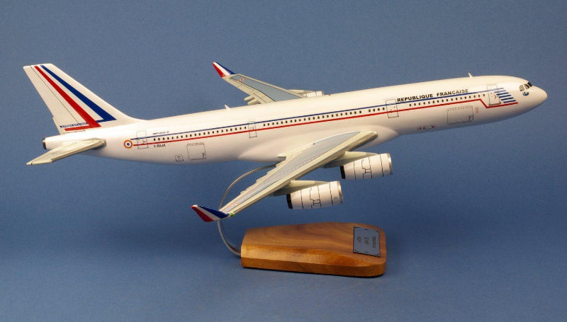 Airbus A340 Esterel F-RAJA maquette bois 1/125