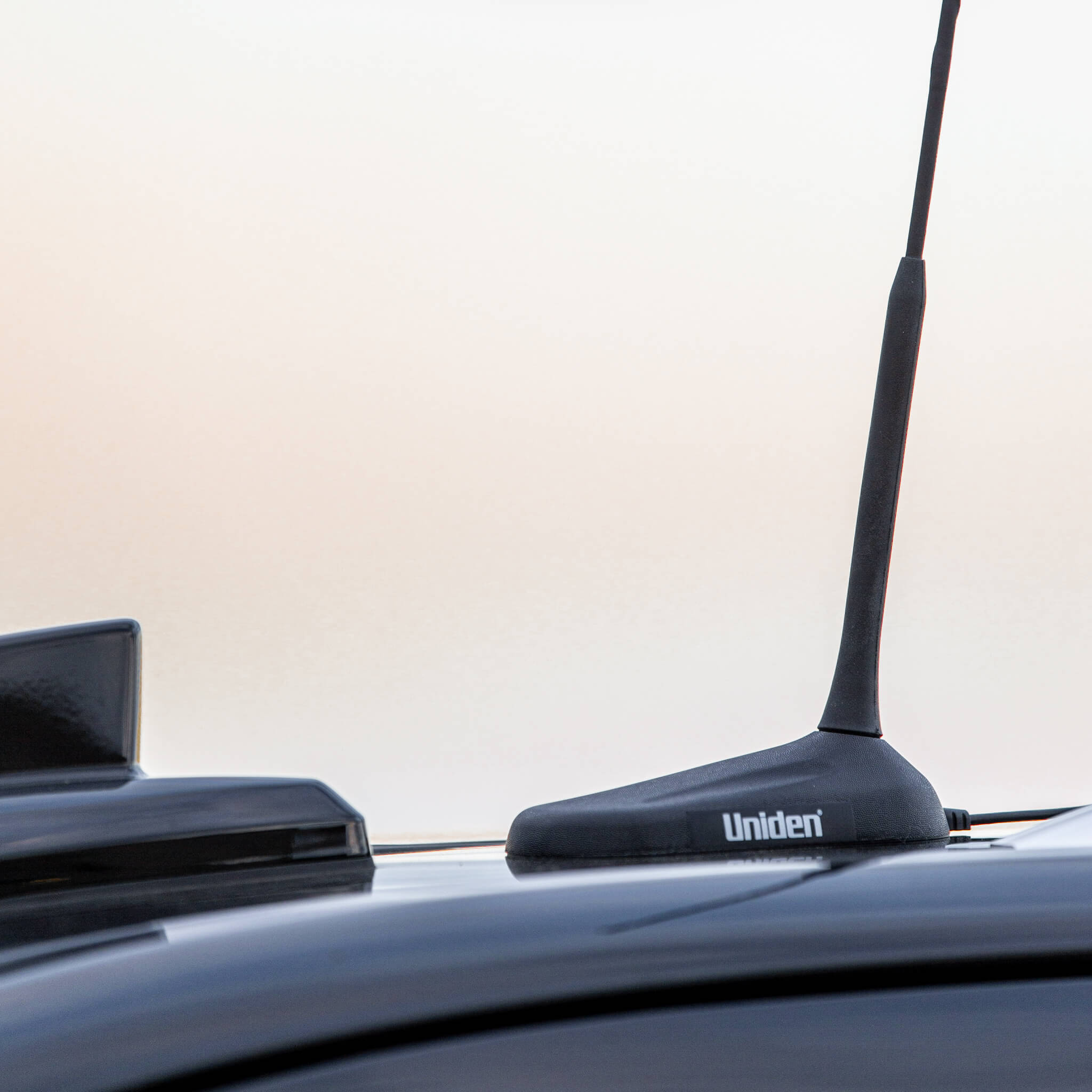 Uniden BCATPL259-19 Antenne CB Magnétique 18 Pouces PL-259