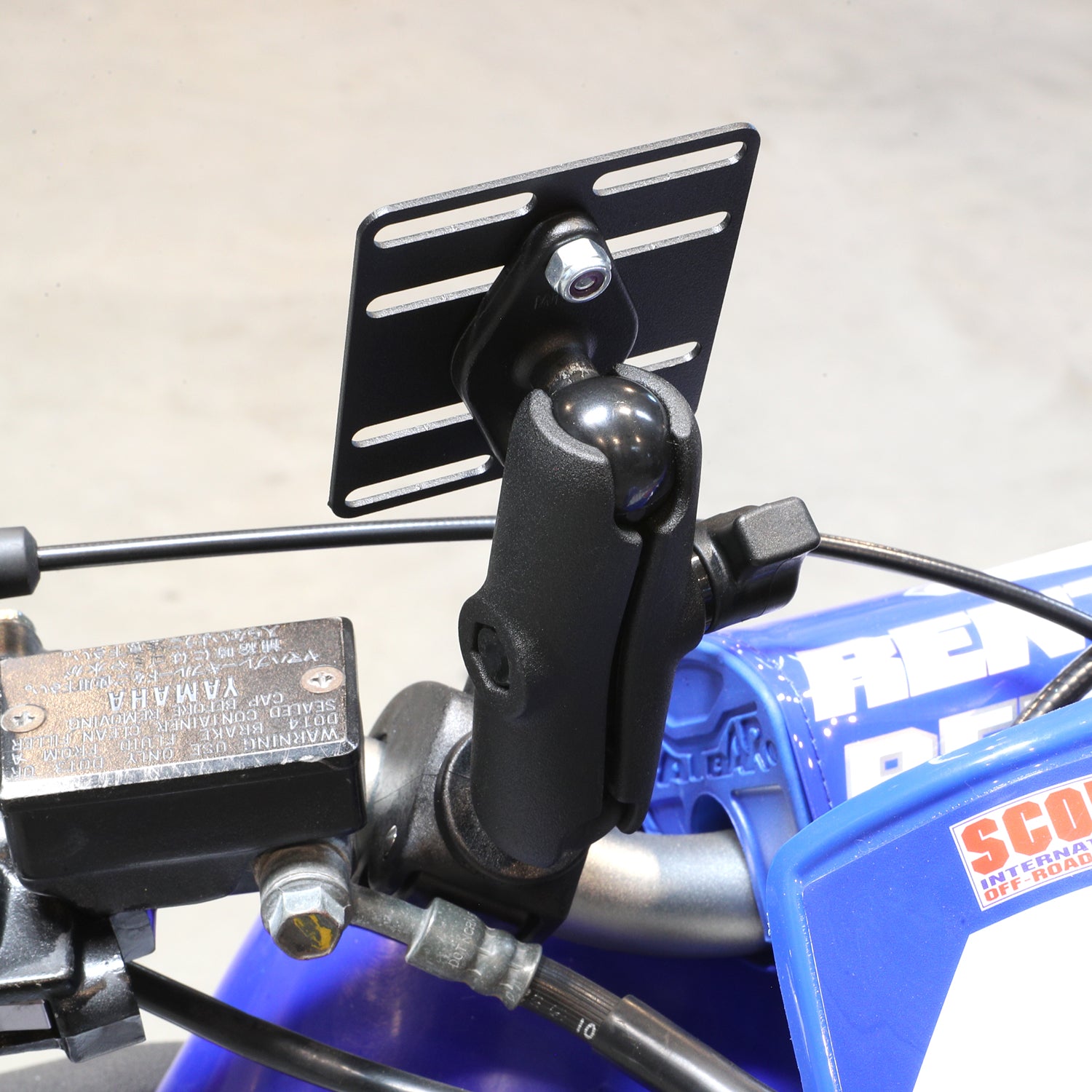 Rugged Air RAM support radio portable moto guidon