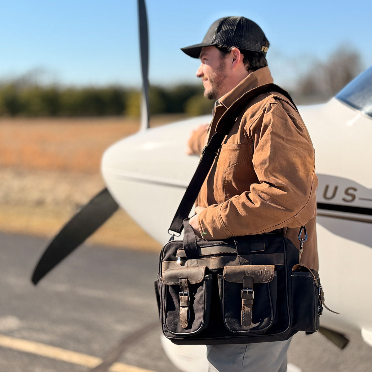 Flight Outfitters Bush Pilot Folio sac de vol marron cuir