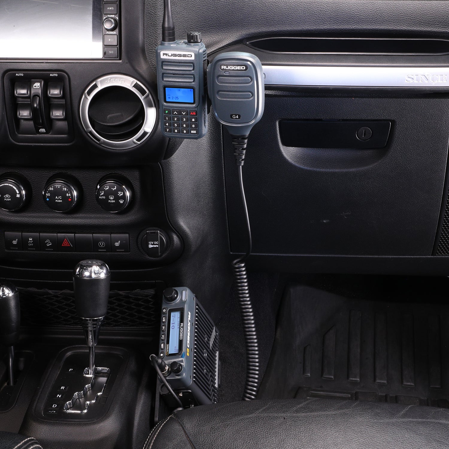 Rugged Air G4 Kit Radio Mobile GMRS Jeep Wrangler JKU