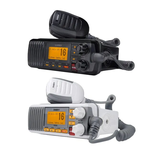 Uniden UM385 radio VHF marine fixe DSC blanc noir