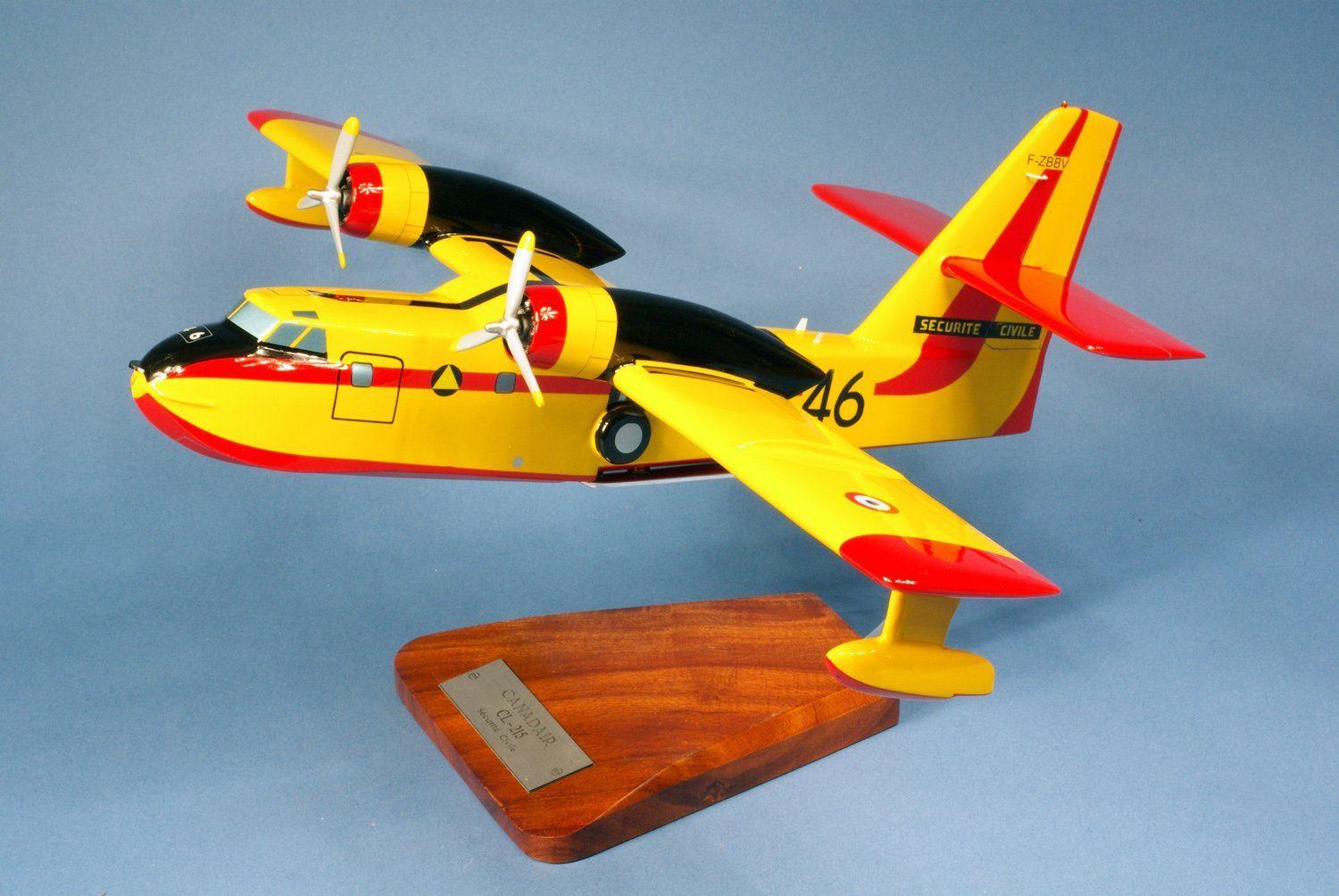 Canadair CL-215 Pelican n°46 F-ZBBV Maquette bois 1/55 37x52 cm