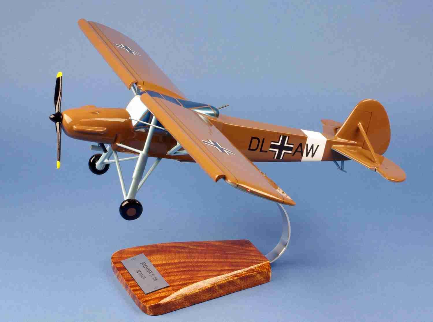 Fieseler Fi.156 Storch maquette bois 1/28 35x50 cm