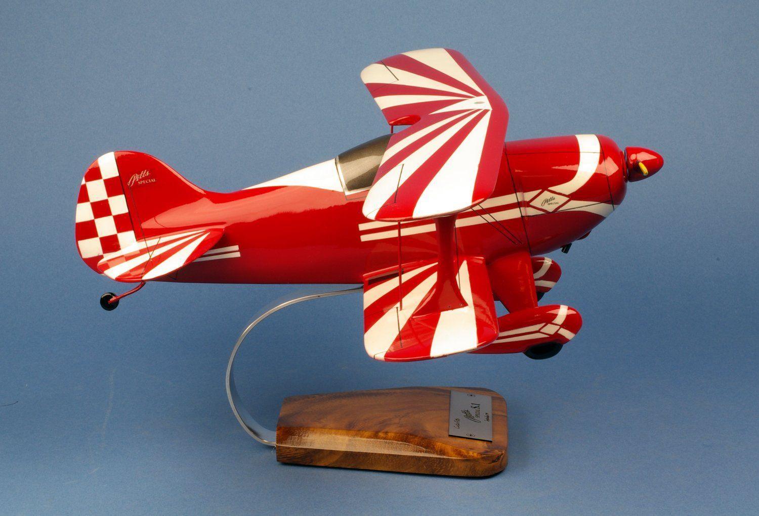 Pitts Special S.1 maquette bois 1/14 socle acacia
