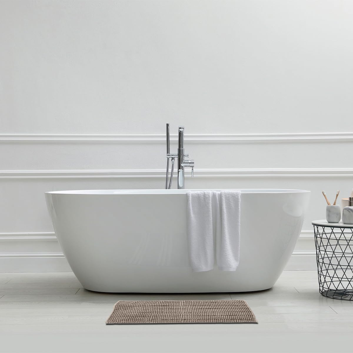 Levasseur Stripy Chenille tapis de bain taupe 50x70cm antidérapant