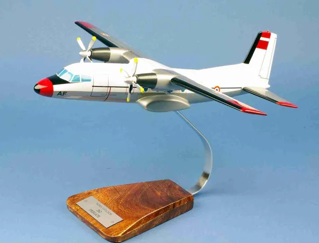 Nord 262E Frégate EPV 56S maquette bois 1/48