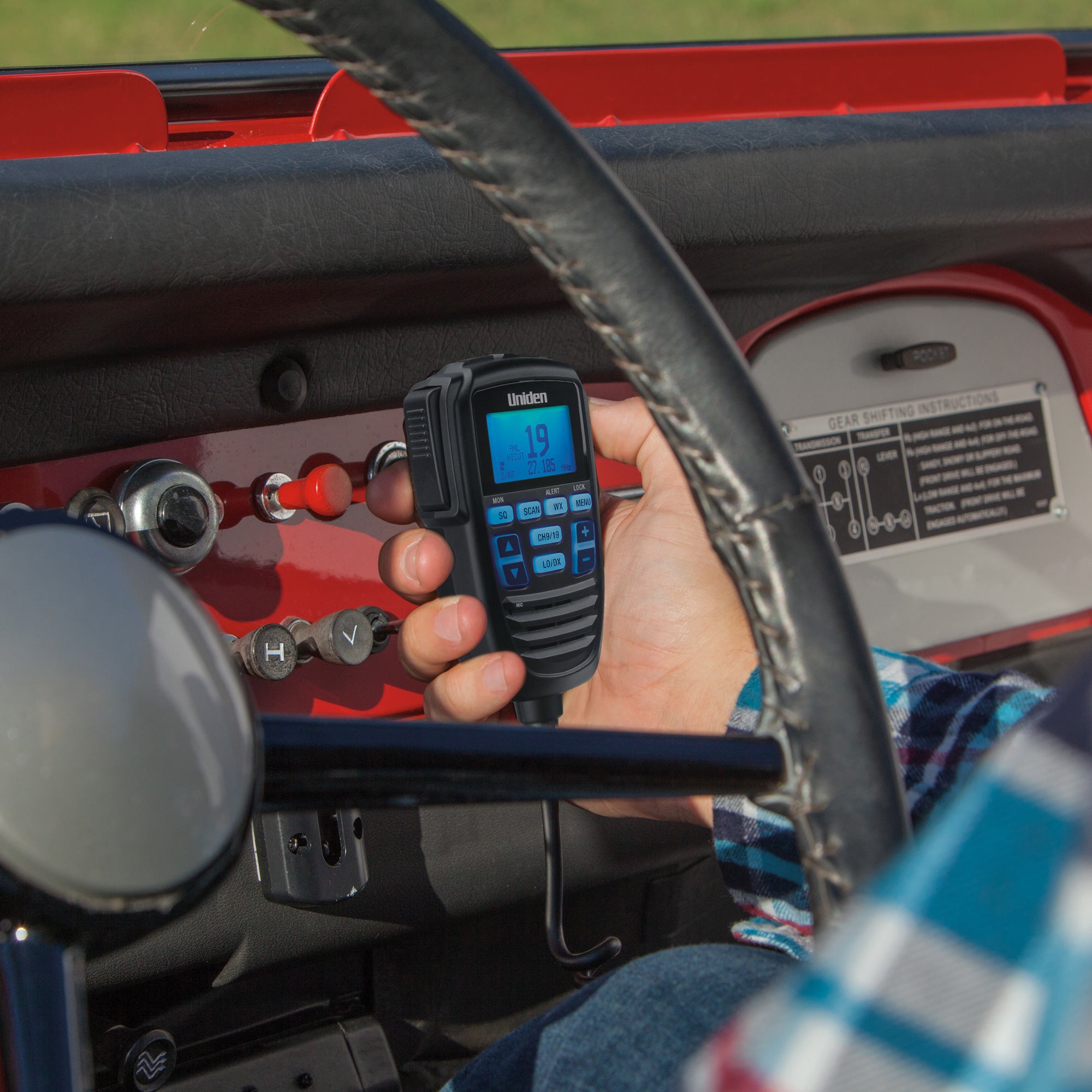 Uniden CMX760 radio CB compacte 4x4