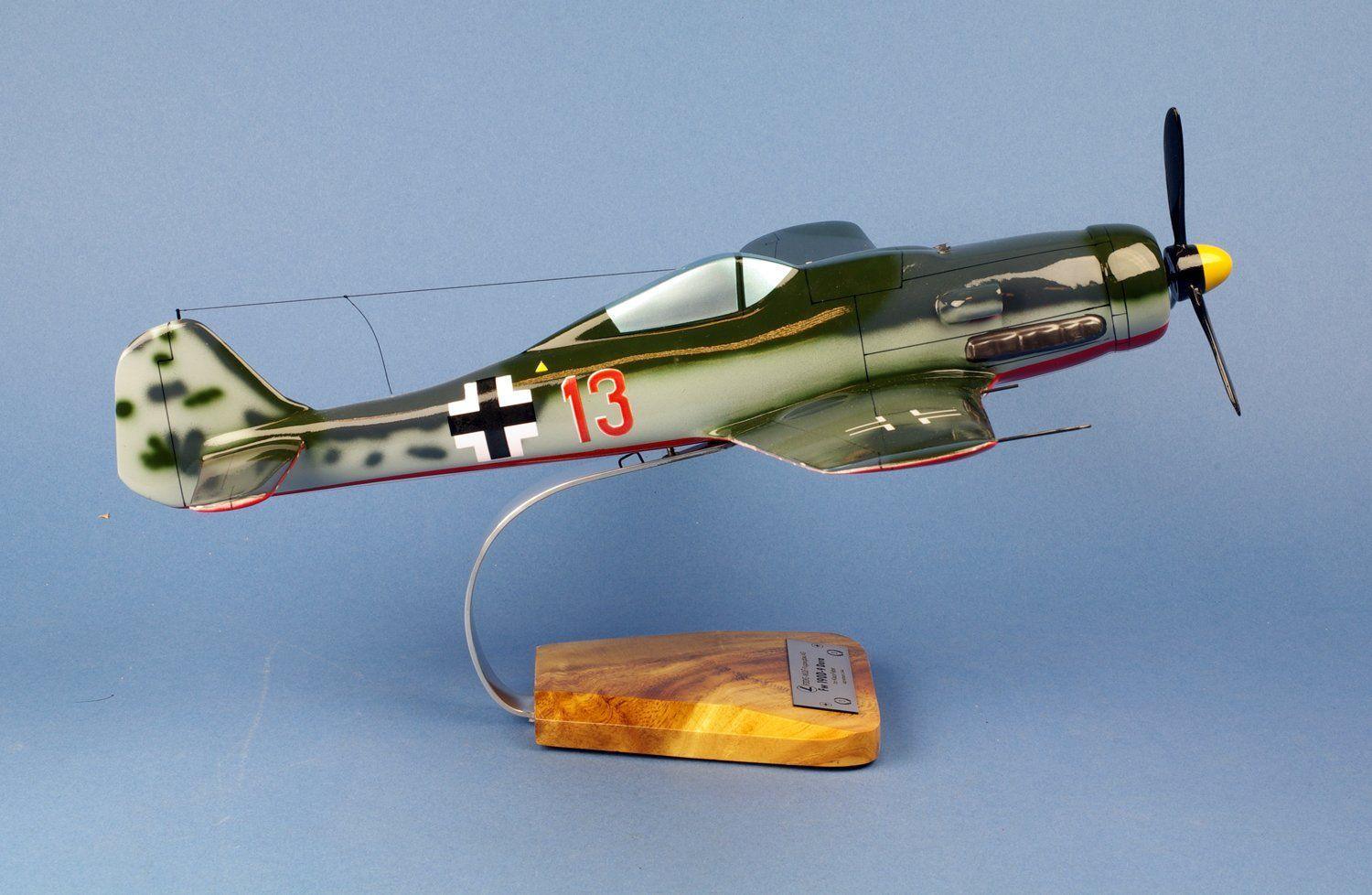 Maquette Bois Focke-Wulf 190-D9 JV44 1/24