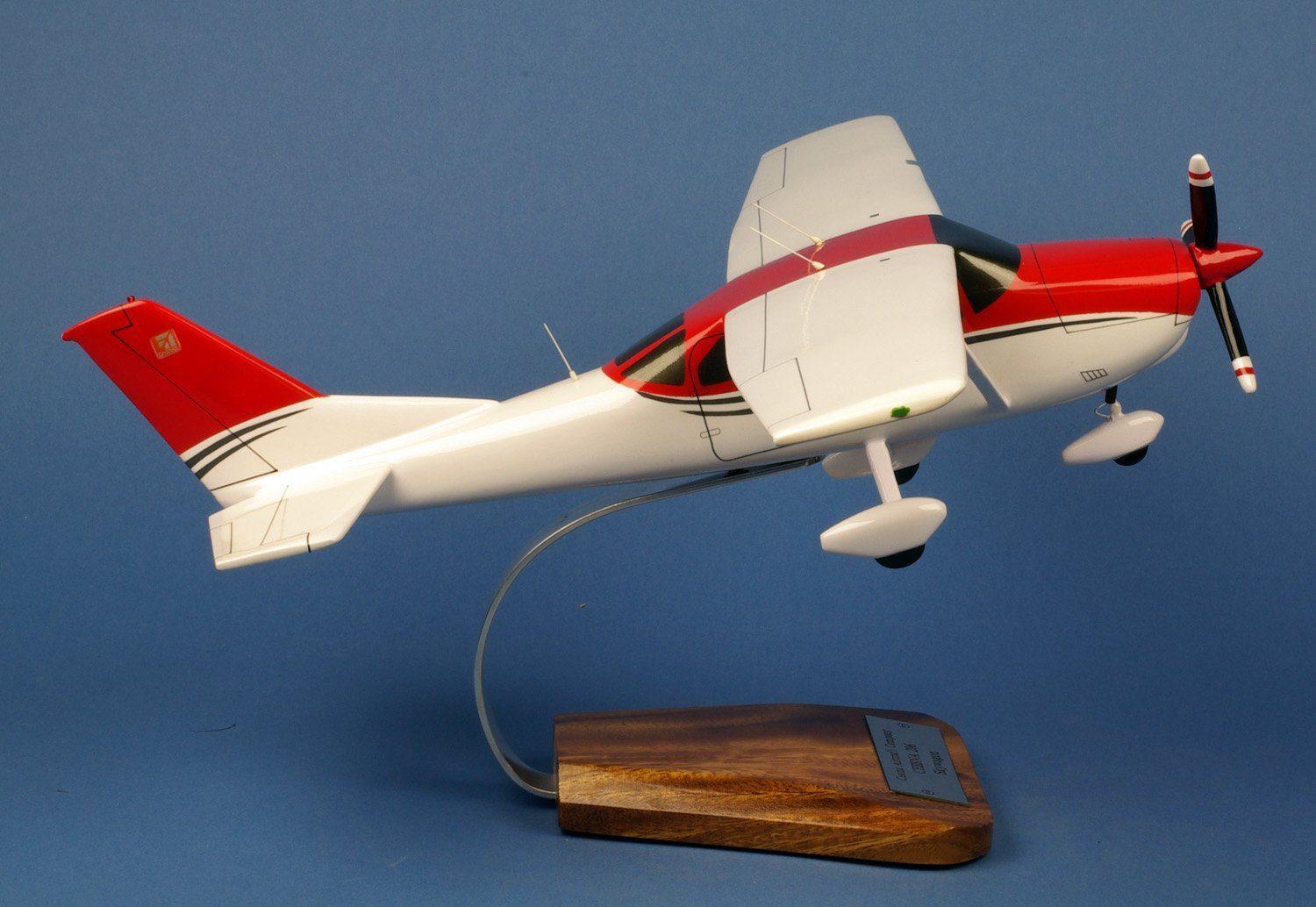 La Boutique du Pilote Cessna 206 Stationair maquette bois 1/24