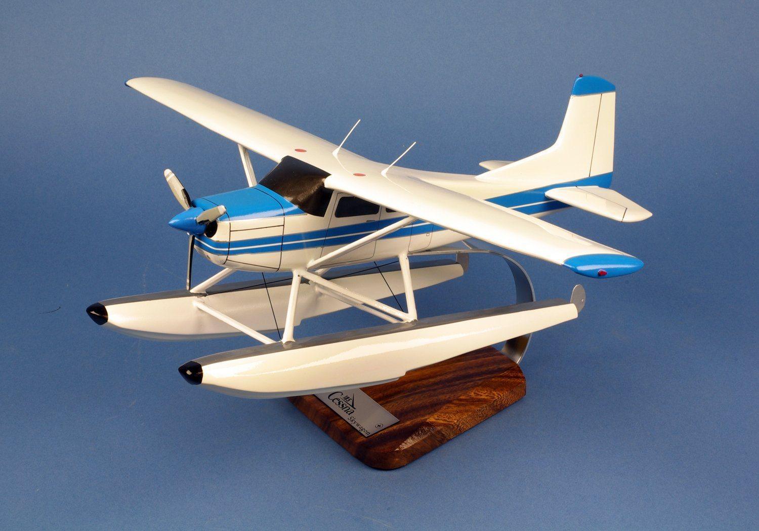 Cessna 185 Skywagon Floatplane maquette bois 1/24 45 cm