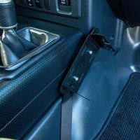 Rugged Air Radio Mount support radio Toyota console