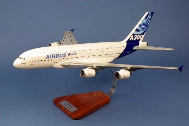 La Boutique du Pilote Maquette Airbus A380 F-WWEA bois 1/140