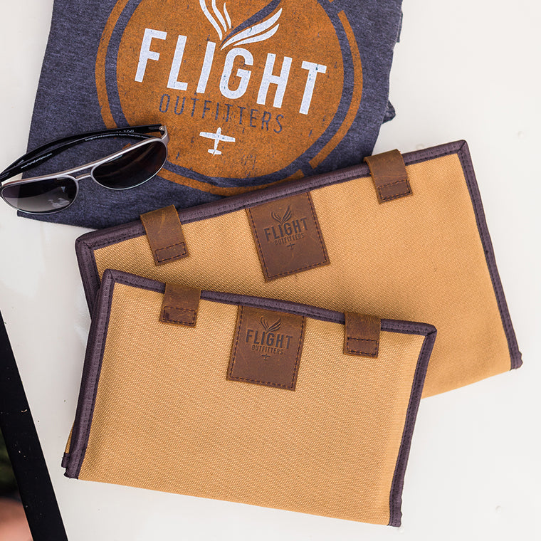 Flight Outfitters Bush Pilot étui logbook toile cuir Large