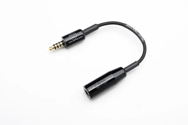 Pilot Communications Adaptateur UK OTAN vers US OTAN casque