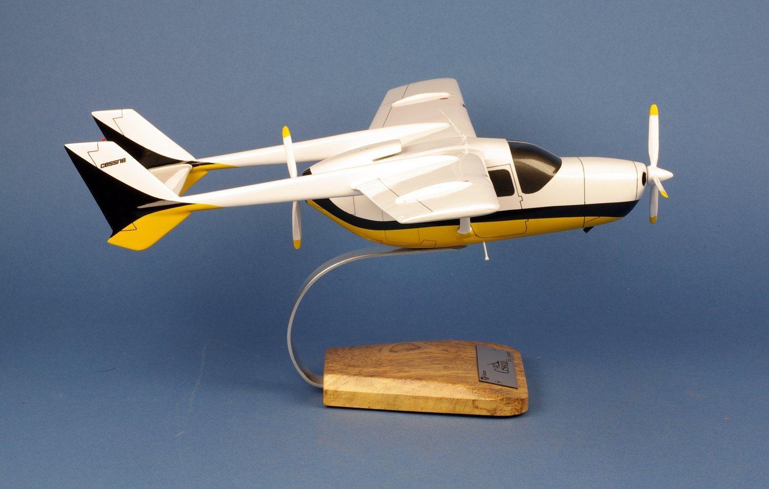 Cessna 337 Skymaster maquette bois 1/24 50 cm sur socle