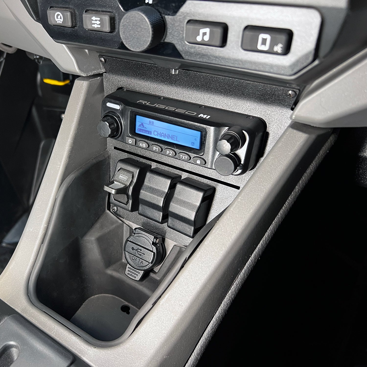 Rugged Air UTV Mount support radio Polaris RZR Pro R 2026