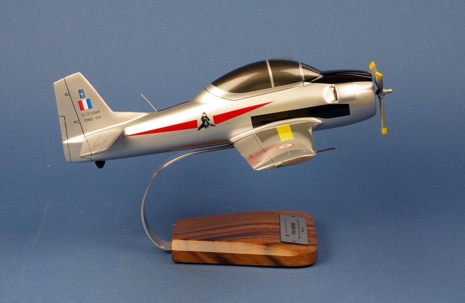 La Boutique du Pilote T-28 Fennec Petit Prince maquette bois 1/30