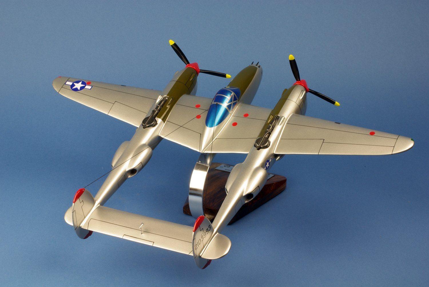 P-38J Lightning Marge maquette avion bois 1/32 Bong