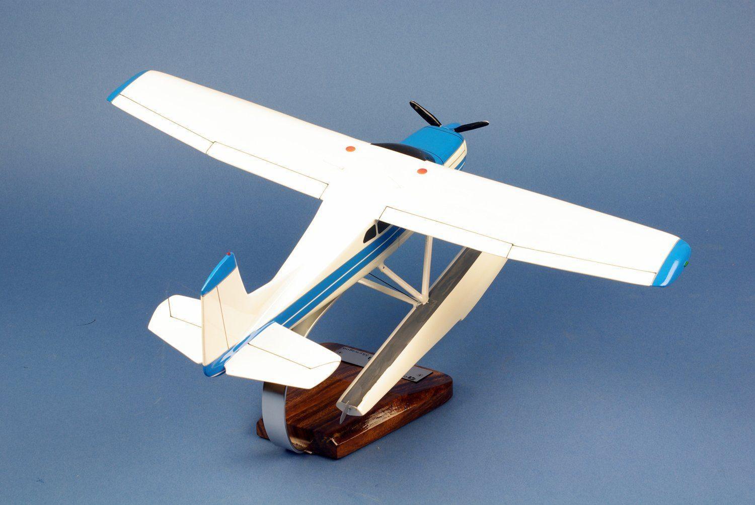 Cessna 185 Skywagon Floatplane maquette bois 1/24 45 cm