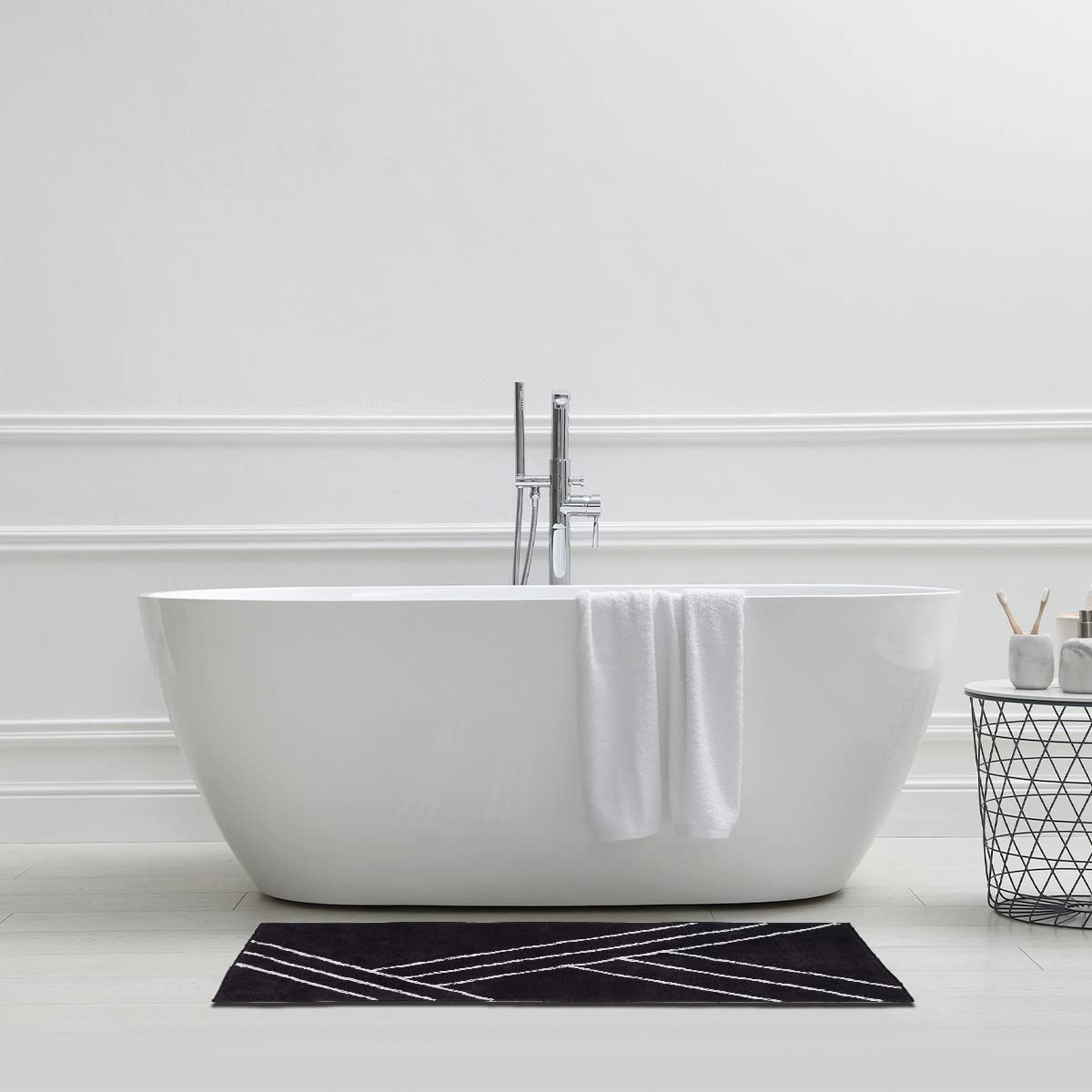 LEVASSEUR Neo Tapis de bain coton noir géométrique 60x120cm