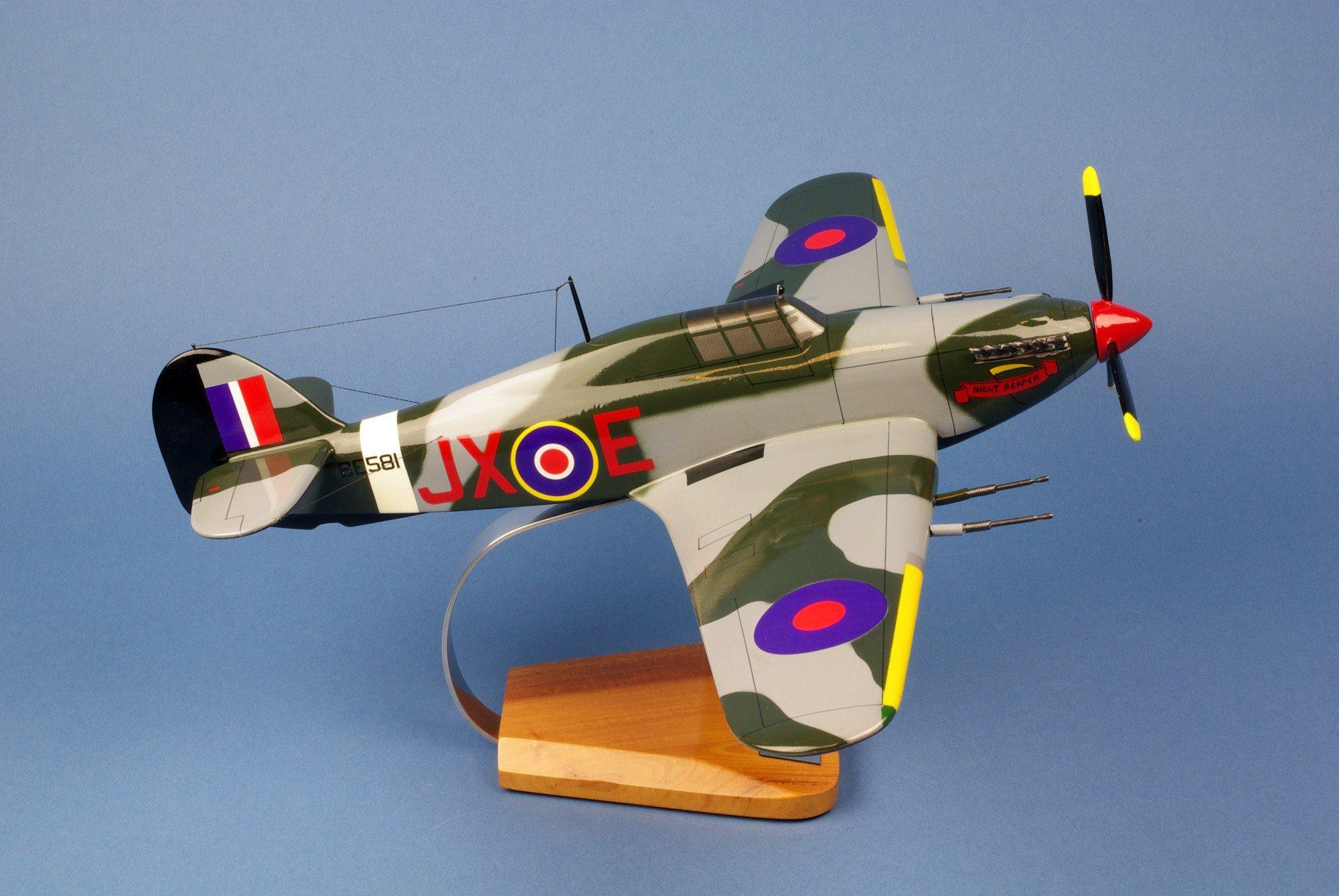 La Boutique du Pilote Hurricane Mk.IIC maquette bois 1/24