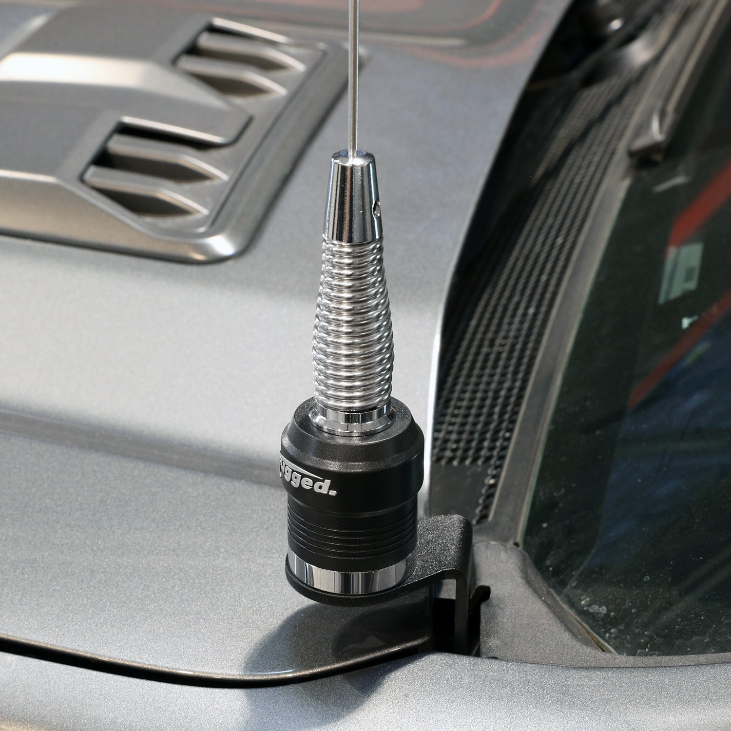 Rugged Air Accessory Mounts support antenne Ford Ranger conducteur